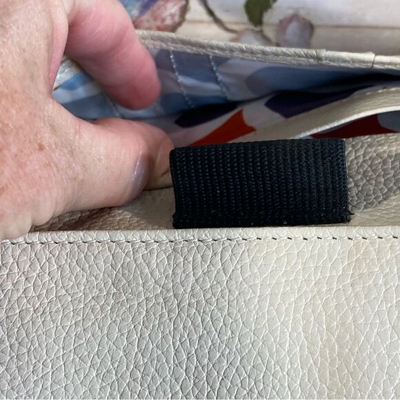 Grace Adele Cream Leather Wallet Wristlet Detachable Strap Compact Smaller Size - Picture 7 of 9